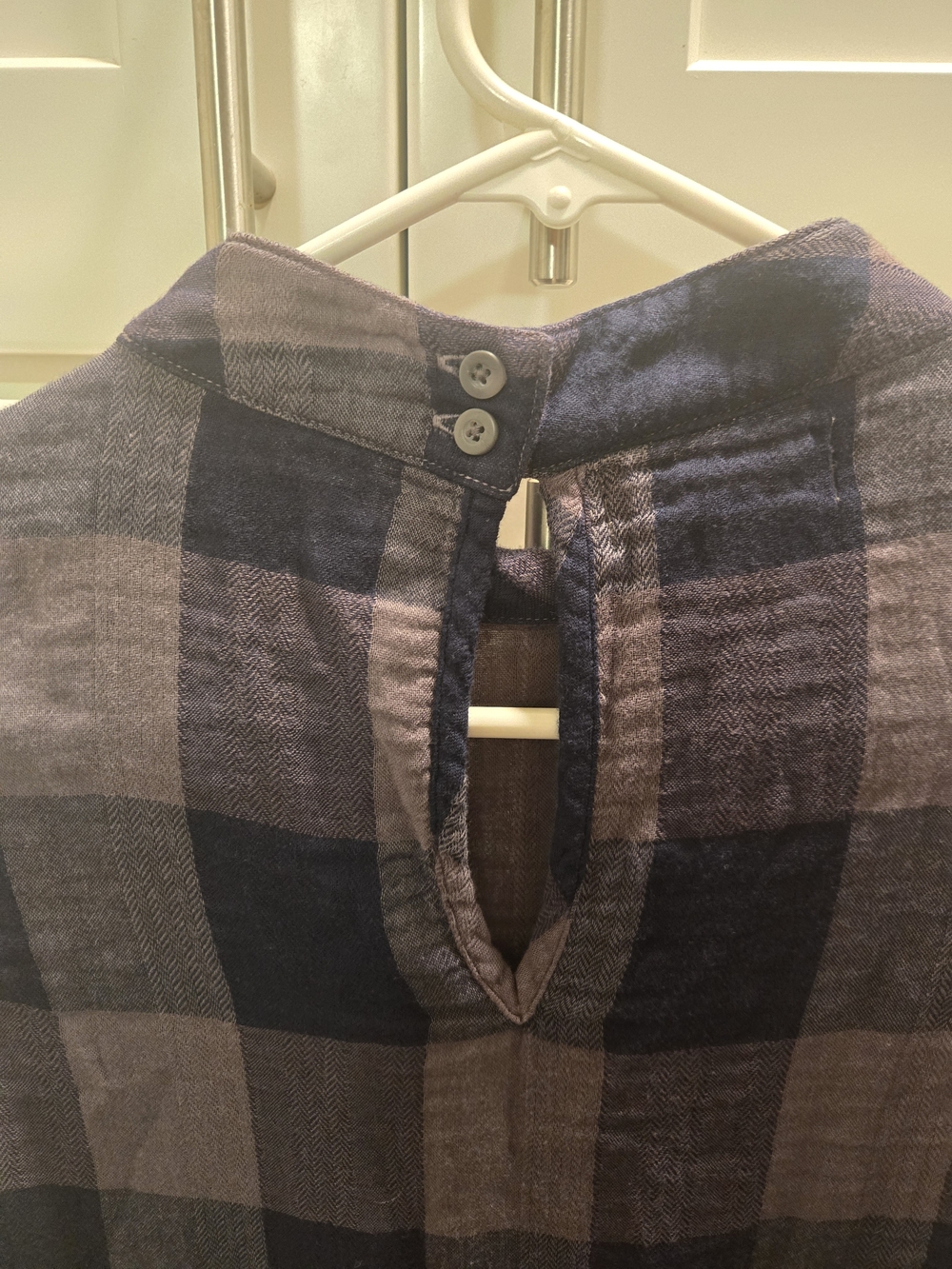 cloth & stone Sleeveless Midi Dress in Navy and Gray Plaid - Picture 3 of 6